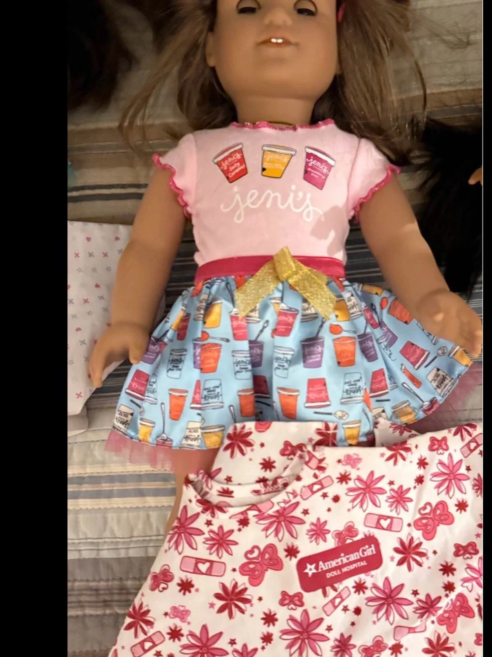 American Girl Truly Me Doll with Jeni's Ice Cream Outfit and Doll Hospital Gown